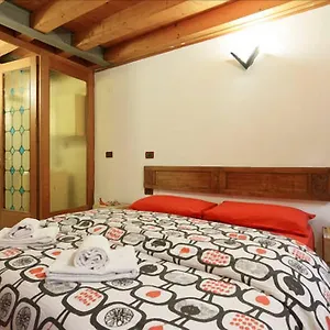https://mario-apartment-1479.hotelslidodijesolo.com